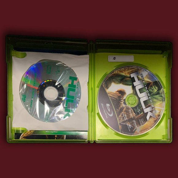 THE INCREDIBLE HULK - Picture 4 of 5